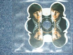 Photo1: RINGO STARR of THE BEATLES - INTERVIEW SHAPED PICTURE CD / 1995 ORIGINAL SHAPED PICTURE CD 