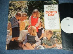 Photo1: DORIS DAY ドリス・デイ - WITH A SMILE And A SONG ママと歌おうよ  / 1965  JAPAN ORIGINAL 'WHITE LABEL PROMO' Used LP