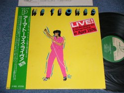 Photo1: IRMA THOMAS - LIVE AT THE NEW ORLEANS JAZZ & HERITAGE FESTIVAL  ( Ex++/Ex+++)  / 1997 JAPAN Only ORIGINAL Used   LP With OBI 