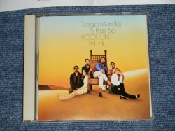 Photo1: SERGIO MENDES & BRASIL '66  セルジオ・メンデス - FOOL ON THE HILL (MINT-/MINT) / 1986  JAPAN  ORIGINAL Used  CD 