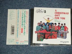 Photo1: V.A. - A CHRISTMAS GIFT FOR YOU (MINT/MINT) / 1990 JAPAN 2nd RELEASE Used CD with OBI CD