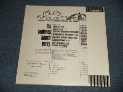 Photo2: THE VENTURES ベンチャーズ - BEACH PARTY (Ex+++/Ex+++ Looks:MINT- EDS) / 1970's JAPAN Used LP with OBI 