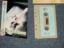 Photo1: The VENTURES ベンチャーズ - WALK, DON'T RUN : NEW BEST NOW ウォーク・ドント・ラン  (Ex+++/MINT) / 1983 JAPAN ORIGINAL Used MUSIC CASSETTE TAPE 