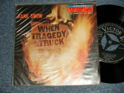 Photo1: HANK SNOW ハンク・スノウ - WHEN TRAGEDY STRUCK かなしみの歌 (MINT-/Ex+++)  /1956 JAPAN ORIGINAL "With Outer Vinyl Bag" Used 7" 45 rpm EP