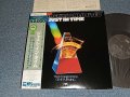 THE SINGERS UNLIMITED シンガーズ・アンリミテッド  - JUST IN TIME  (MINT-/MINT)  / 1980 Version JAPAN REISSUE Used  LP with OBI