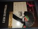 LED ZEPPELIN - I (1st Album) with POSTER) (Ex/MINT) / 1976 Version JAPAN REISSUE "3rd Press on W-P ¥2,500 Marc" Used LP With OBI & POSTER 