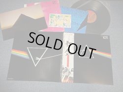 Photo1: PINK FLOYD ピンク・フロイド - THE DARK SIDE OF THE MOON 狂気 (MINT-/MINT) / 1974 Version JAPAN REISSUE "COMPLETE SET:2x POSTER+POSTCARD+BOOKLET" Used LP with OBI