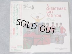 Photo1: V.A. - A CHRISTMAS GIFT FOR YOU / 1990 JAPAN 2nd RELEASE CD