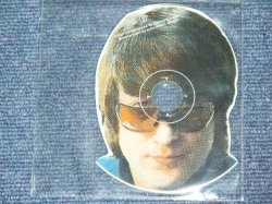 Photo1: JOHN LENNON of THE BEATLES - INTERVIEW SHAPED PICTURE CD / 1995 ORIGINAL SHAPED PICTURE CD 