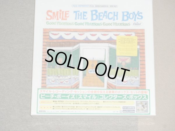 Photo1: THE BEACH BOYS - 　SMILE COLLECTOR'S BOX / 2011 USA + JAPAN  OBI  Brand New SEALED BOX SET ( 5xCD's + 2xLP's+2xSingle's+Booklet+Poster ) 