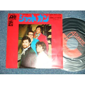 Photo: VANILLA FUDGE バニラ ヴァニラ・ファッジ - SHOTGUN ショットガン: GOOD GOOD LIVIN'   ( Ex++/MINT-) / 1968  JAPAN ORIGINAL Used 7"45 rpm Single With PICTURE SLEEVE 