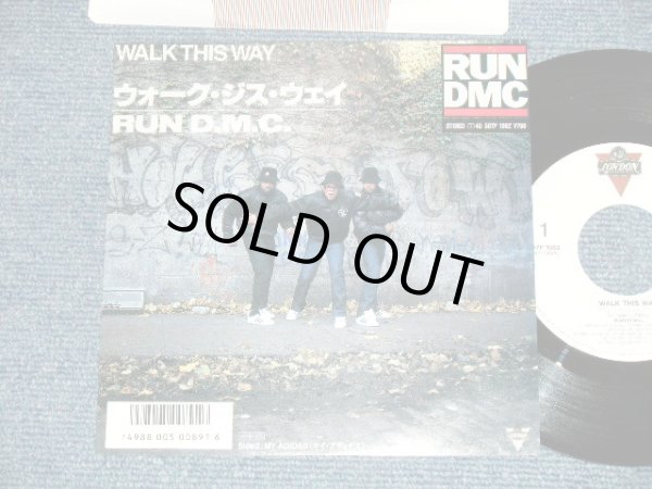 Photo1: RUN D.M.C. - WALK THIS WAY ( MINT/MINT-)   / 1986 JAPAN ORIGINAL  Used 7"45 Single