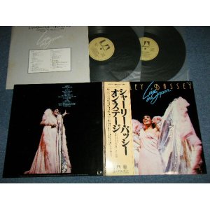 Photo: SHIRLEY BASSEY シャーリー・バッシー-  LIVE IN JAPAN オン・ステージ (1977.11.25. LIVE) (Ex+++/MINT )   / 1978 JAPAN ORIGINAL Used 2-LP with OBI 
