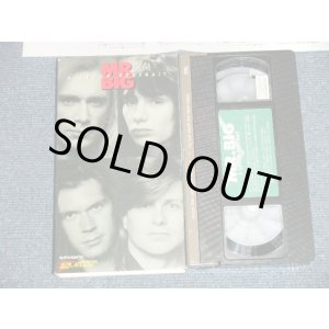 Photo:  MR.BIG - GROUP PORTRAIT 1 グループ・ポートレイト1  (MINT-/MINT) / 1992  JAPAN Used VIDEO 