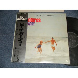 Photo: THE VENTURES ベンチャーズ - BEACH PARTY (Ex+++/Ex+++ Looks:MINT- EDS) / 1970's JAPAN Used LP with OBI 