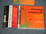 Photo: MILES DAVIS  マイルス・デイビス デイヴィス -  AT CARNEGIE HALL THE COMPLETE CONCERT コンプリート・カーネギー。ホール (MINT/MINT) / 1998  JAPAN Used 2-CD With OBI