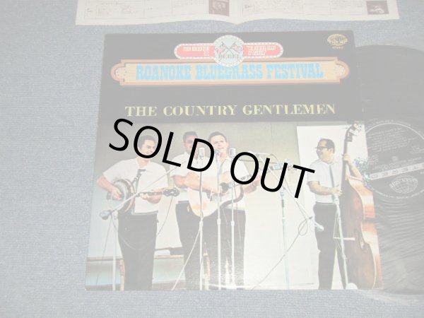 Photo1: The COUNTRY GENTLEMEN カントリー・ジェントルメン - ROANOKE BLUEGRASS FESTIVAL ルアノーク・ブルーグラス・フェスティバル (Ex+++/MINT-) / 1974 JAPAN Used LP