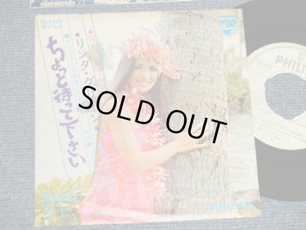 Photo1: LINDA GREEN リンダ・グリーン - A)ちょっと待って下さい (JAPANESE)   B)ちょっと待って下さい NEVER SAY GOODBYE (ENGLISH) (Ex++/VG++NO CENTER) / 1971 JAPAN ORIGINAL "white label promo" Used 7" Single  with PICTURE COVER JACKET 