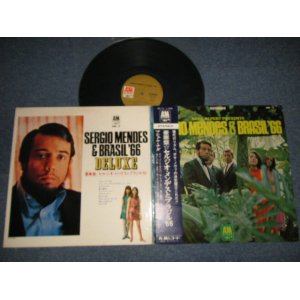 Photo: SERGIO MENDES & BRASIL '66  セルジオ・メンデス - HERB ALPERT PRESENTS SERGIO MENDES & BRASIL '66 マシュ・ケナダ (Ex+++/Ex+++) / 1968 Version  JAPAN REISSUE Used  LP with OBI  