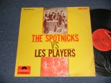 Photo: THE SPOTNICKS スプートニクス + LES PLAYERS レ・プレイヤーズ - THE SPOTNICKS VS. LES PLAYER スパークリング・エレキ・ギター (Ex++/Ex++)  / 1965 JAPAN ORIGINAL Used LP