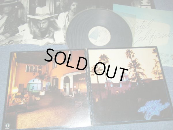 Photo1: EAGLES イーグルス - HOTEL CALIFORNIA (With POSTER +INSERTS) (Ex+++/:MINT-) / 1976 Japan ORIGINAL Used LP