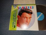 Photo: GENE PITNEY ジーン・ピットニー - THE BEST OF GENE PITNEY  ジーン・ピットニーのすべて (MINT/MINT) / 1981 JAPAN Used LP with OBI