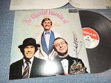 Photo: Giles, Giles And Fripp  ジャイルズ・ジャイルズ＆フリップ (KING CRIMSON キング・クリムゾン) – The Cheerful Insanity Of Giles, Giles & Fripp (MINT-/MINT) /1976 Version JAPAN REISSUE Used LP