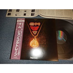 Photo: JOHN COLTRANE QUARTET ジョン・コルトレーン - OM (MINT-/MINT-) / 1983 JAPAN REISSUE Used LP with OBI