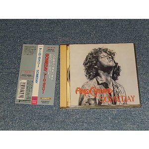Photo: ARLO GUTHRIE アーロ・ガスリー - SOMEDAY サムデイ  (MINT-/MINT) / 1996 JAPAN ORIGINAL Used CD with OBI