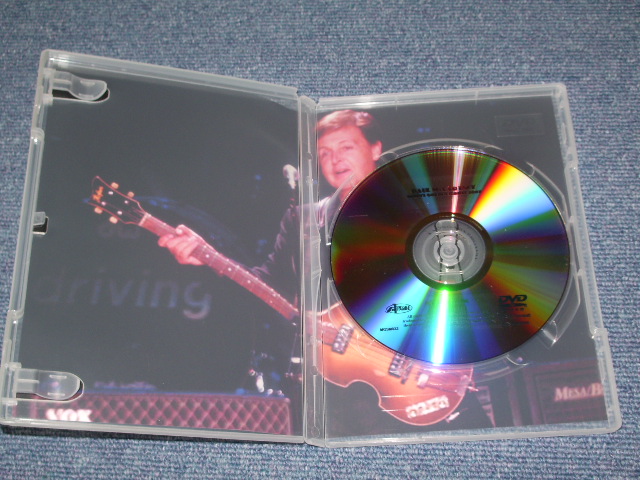 Photo: PAUL McCARTNEY ( BEATLES ) - QUEEN'S GOLDEN JUBILEE 2002  / BRAND NEW COLLECTORS DVD