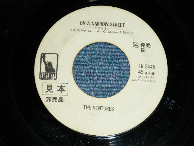 Photo: THE VENTURES  -  KYOTO DOLL   ( WHITE LABEL PROMO  :  non /MINT- ) / 1970 JAPAN 0RGINAL White Label Promo & BLACK WAX VINYL  Used 7" Single 