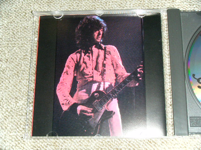 Photo: LED ZEPPELIN - JENNINGS FARM BLUES  /  ITALY  COLLECTORS(BOOT) Used  CD