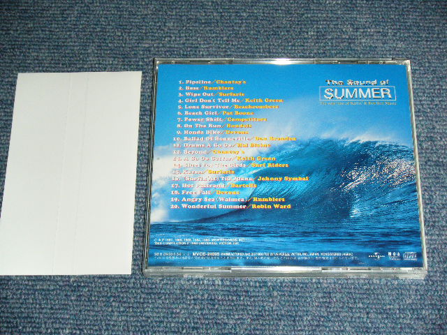 Photo: v.a. OMNIBUS ( CHANTAYS, RUMBLERS, SURFARIS, KEITH GREEN, BEACHCOMBERS, PAT BOONE, COMPETITORS, RONDELS, DEVONS, DON BRANDON, HAL BLAINE, SURF RIDERS, JOHNNY CYMBAL,DARTELLS, ROBIN WARD ) )  ) - サウンド・オブ・サマー ( ユニバーサルビクター編 )  THE SOUND OF SUMMER : THE VERY BEST OF SURFIN' & HOT ROD MUSIC ( UNIVERSAL VICTOR  ) / 1998 JAPAN ORIGINAL Used  CD With OBI 