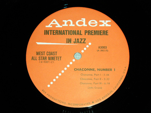 Photo: JOHN GRAAS & ART PEPPER  -  JOHN GRAAS COMPOSES AN INTERNATINAL PREMIERE IN JAZZ / 1994 JAPAN Limited Press Used LP With OBI 