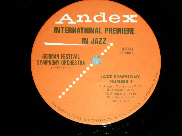 Photo: JOHN GRAAS & ART PEPPER  -  JOHN GRAAS COMPOSES AN INTERNATINAL PREMIERE IN JAZZ / 1994 JAPAN Limited Press Used LP With OBI 