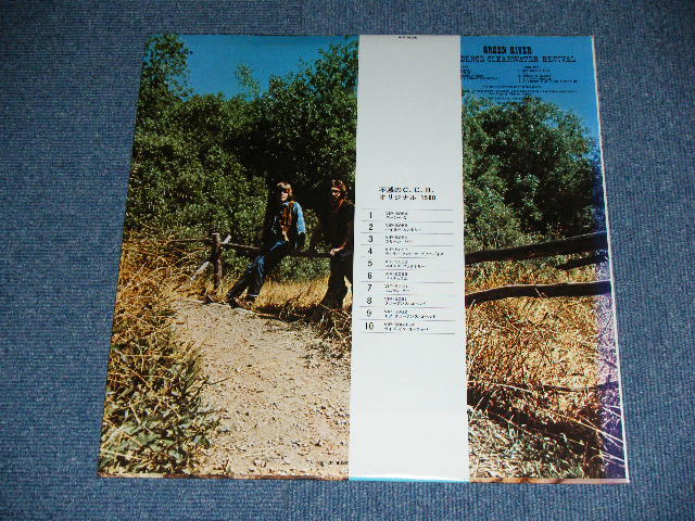 Photo: CREEDENCE CLEARWATER REVIVAL = CCR - GREEN RIVER ( MINT-/MINT ) / 1980's  JAPAN LAST  REISSUE on ANALOGUE With"TAX IN" PRICE on OBI Used  LP With OBI & Original Outer Vinyl Cover from Company