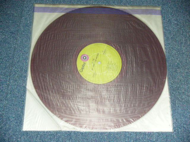 Photo: GRAND FUNK RAILROAD = GFR - ON TIME ( Ex/Ex+) / 1969 JAPAN  ORIGINAL RED WAX Vinyl  赤盤 Used  LP With OBI