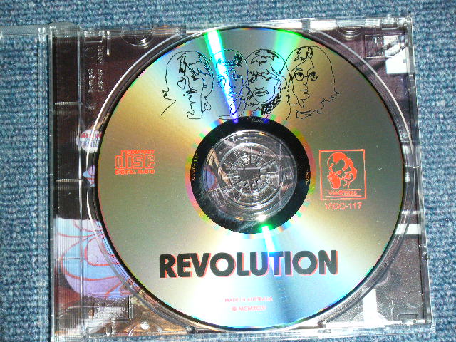 Photo: THE BEATLES - REVOLUTION / AUSTRALIA   ORIGINAL?  COLLECTOR'S (BOOT)  Used CD 