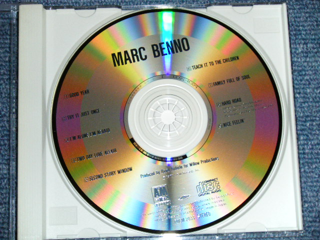 Photo: MARC BENNO マーク・ベノ -  MARC BENNO マーク・ベノ (With JERRY McGEE on GUITAR of The VENTURES ）( MINT-/MINT)  /  1995 JAPAN  Used CD  With OBI 