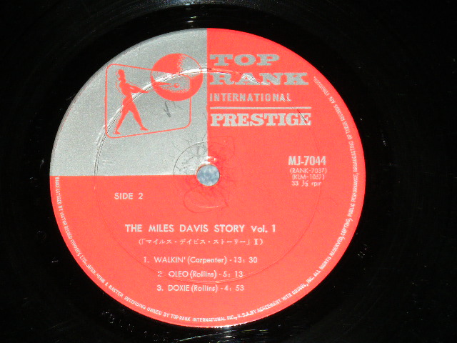 Photo: MILES DAVIS  マイルス・デイビス 　デイヴィス - STORY VOL.1 ( Ex++/Ex++ Looks:VG+++ )  /  19?? JAPAN ORIGINAL  Used LP 