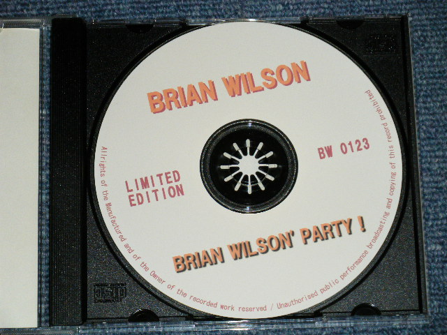 Photo: BRIAN WILSON of THE BEACH BOYS - BRIAN WILSON'S PARTY!  ( MINT-/MINT )    /  COLLECTOR'S BOOT Used  CD-R 