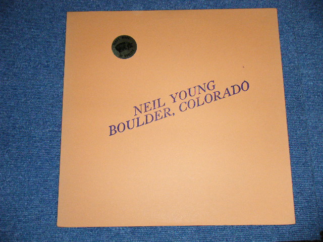 Photo: NEIL YOUNG - BOULDER, COLORADO ( MINT-/MINT)   /  COLLECTOR's BOOT  "YELLOW WAX VINYL" Used LP  