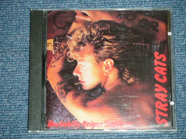 Photo1: STRAY CATS ストレイ・キャッツ  - ROCKABILLY REGIENS THIS TOWN ( MINT-/MINT)   / 1991 EU  COLLECTORS (  BOOT )  Used  CD