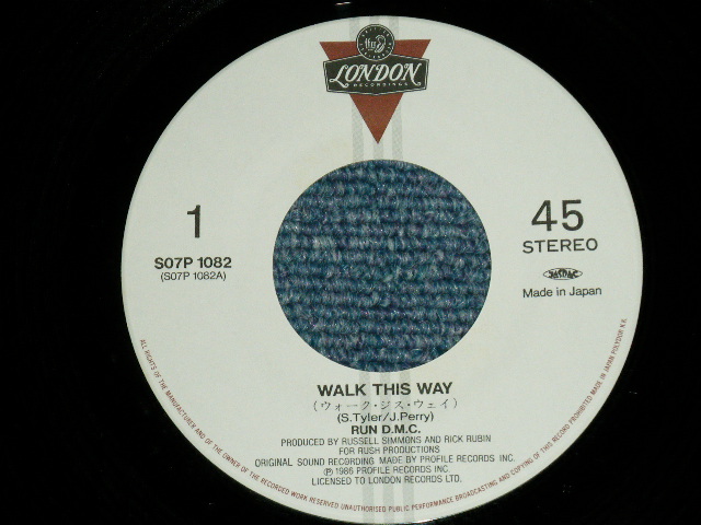 Photo: RUN D.M.C. - WALK THIS WAY ( MINT/MINT-)   / 1986 JAPAN ORIGINAL  Used 7"45 Single