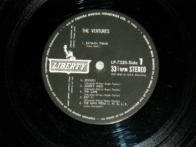 Photo: THE VENTURES ベンチャーズ　ヴェンチャーズ - BATMAN THEME バットマン (Ex+/MINT-, Ex++ Looks:Ex)  / 1966 JAPAN ORIGINAL "WHITE LABEL PROMO" "RED WAX/VINYL" used LP 