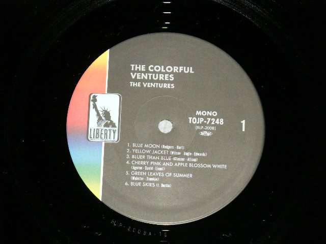 Photo: THE VENTURES ベンチャーズ　ヴェンチャーズ - The COLORFUL VENTURES カラフル : MONO Version ( MINT-/MINT)  / 1992 JAPAN REISSUE used  LP  with OBI オビ付