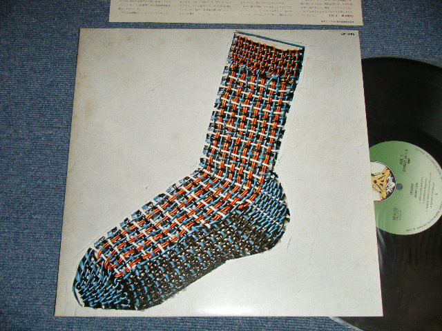 Photo1: HENRY COW - LEGEND (Ex+/MINT-) / 1982  JAPAN  Used LP  