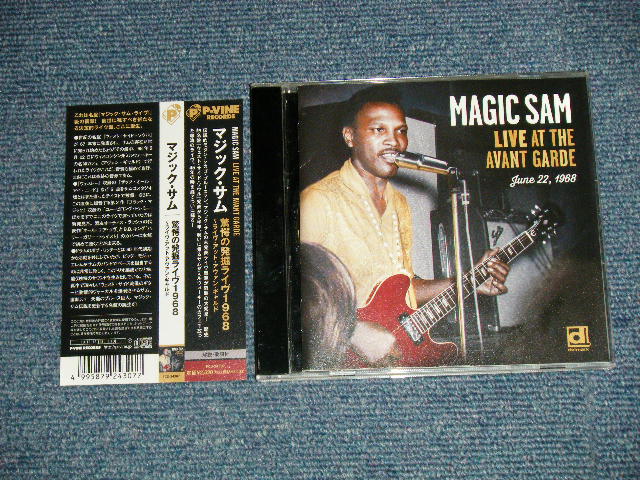 Photo1: MAGIC SAM マジック・サム  - LIVE AT THE AVANT GARDE 驚愕の発掘ライヴ1968 (MINT-/MINT) / 2013 JAPAN Used CD with OBI