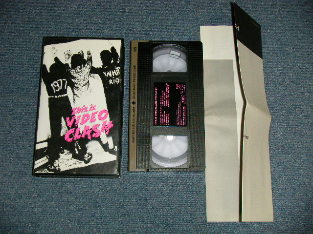 Photo1: The Clash ザ・クラッシュ This Is Video Clash  ( MINT-/MINT)  / 1986 JAPAN ORIGINAL Used  VIDEO [VHS]