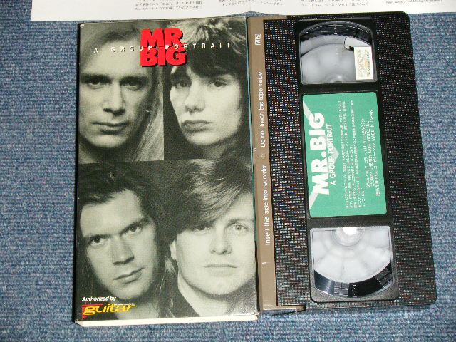 Photo1:  MR.BIG - GROUP PORTRAIT 1 グループ・ポートレイト1  (MINT-/MINT) / 1992  JAPAN Used VIDEO 